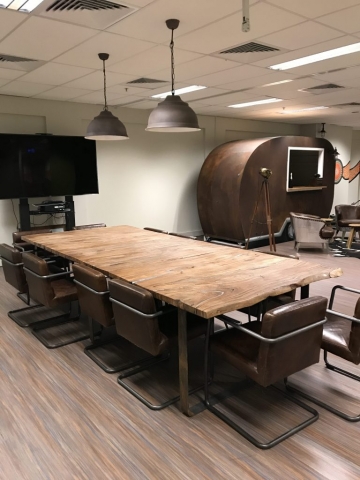 lighting & electrical meeting room installation